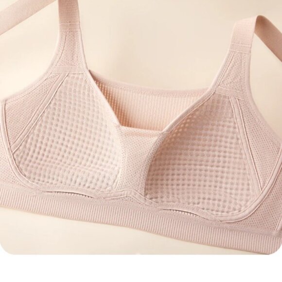 Pulse Wireless Padded Sports Bra, 36 D/DD Cup Black - Picture 6 of 11